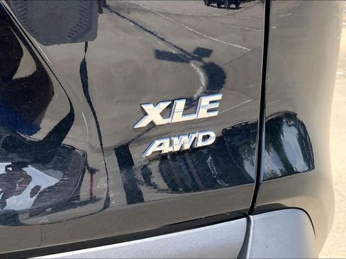 Used 2024 Toyota RAV4 XLE w/ Weather Package AWD/4WD image 10