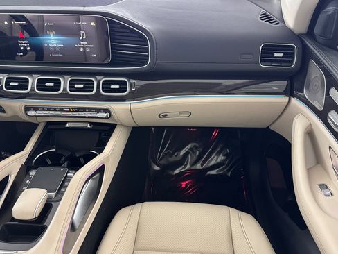 Used 2021 Mercedes-Benz GLE 350 4MATIC image 34