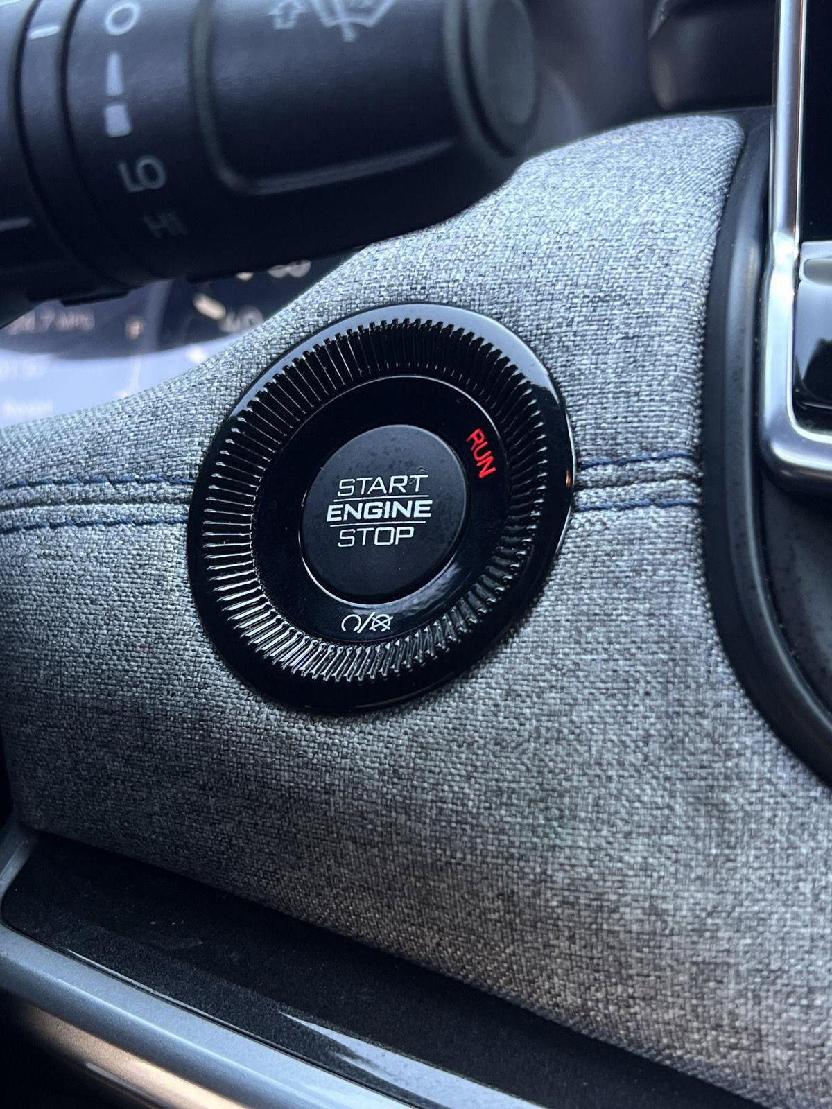 Used 2023 Jeep Compass Sport AWD/4WD image 8