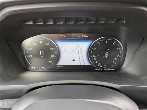 Used 2020 Volvo XC90 T6 Momentum image 11