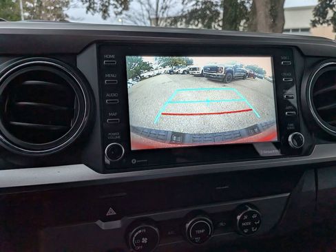 Used 2022 Toyota Tacoma SR5 image 24