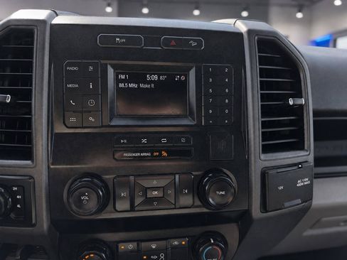 Used 2022 Ford F250 XL w/ STX Appearance Package AWD/4WD image 20