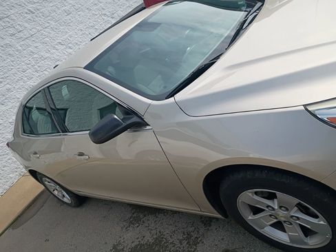 Used 2015 Chevrolet Malibu LS image 3
