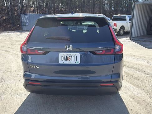 Used 2025 Honda CR-V EX image 9