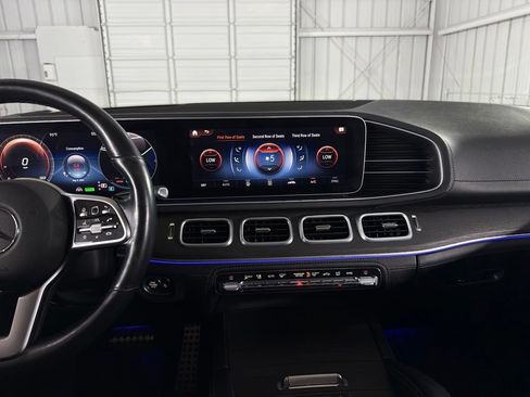 Used 2020 Mercedes-Benz GLS 580 4MATIC image 47