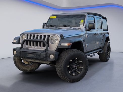 Used 2018 Jeep Wrangler Unlimited Sport S image 2