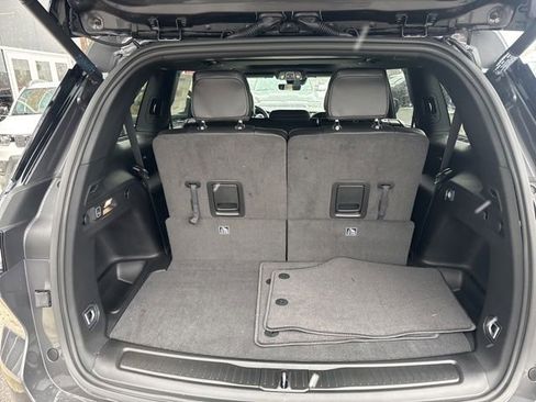 New 2026 Jeep Grand Cherokee L 4WD image 28