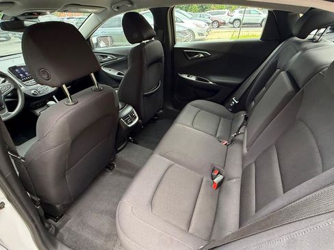 Used 2023 Chevrolet Malibu LT FWD image 19