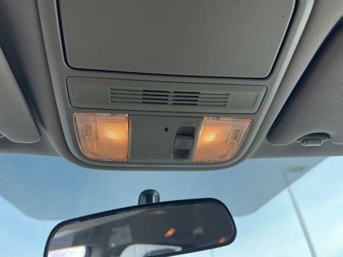 Used 2013 Honda Odyssey LX image 22