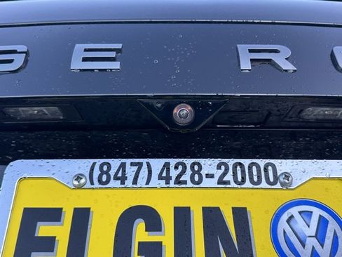 Used 2023 Land Rover Range Rover SE image 18