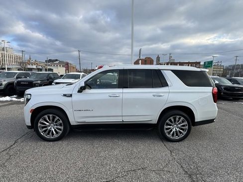 Used 2023 GMC Yukon Denali image 2