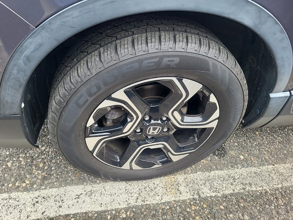 Used 2018 Honda CR-V Touring image 4