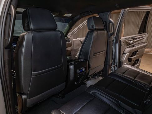 Used 2023 GMC Yukon Denali w/ Max Trailering Package image 23