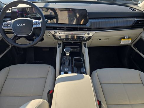 New 2025 Kia Telluride EX w/ EX Captain's Chair Package image 15