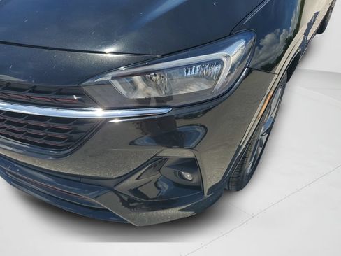 Used 2023 Buick Encore GX Select w/ Sport Touring Package FWD image 23