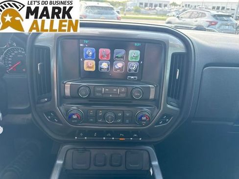 Used 2017 Chevrolet Silverado 1500 High Country AWD/4WD image 11