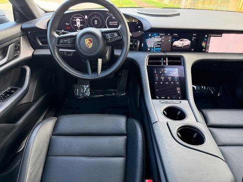 Used 2021 Porsche Taycan 4S image 15