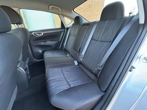 Used 2018 Nissan Sentra SV FWD image 10