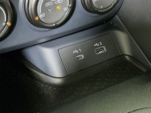 Used 2024 Nissan Z Performance w/ Floor Mat Package image 22