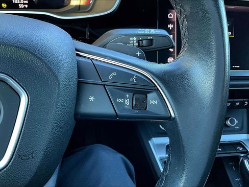 Used 2023 Audi Q3 2.0T Premium image 10