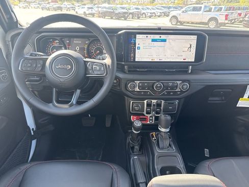 New 2026 Jeep Wrangler Unlimited Rubicon image 6