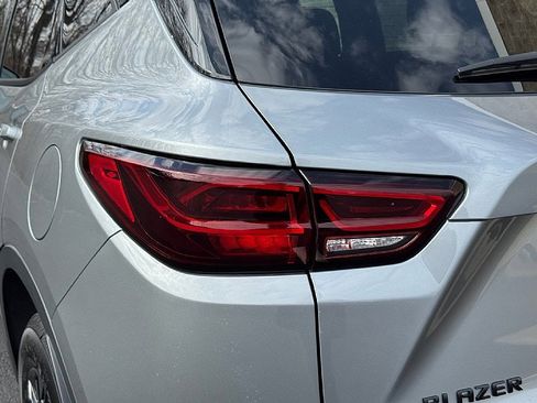 Used 2024 Chevrolet Blazer LT w/ Sound & Technology Package image 32