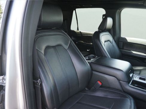 Certified 2021 Ford Expedition Max Limited RWD image 22