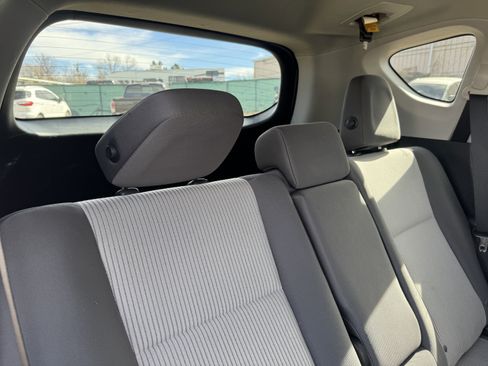 Used 2014 Toyota RAV4 LE image 18