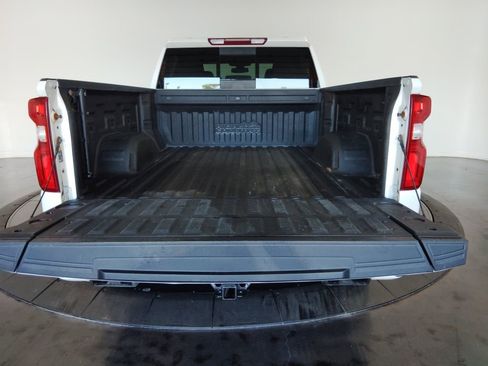 Used 2021 Chevrolet Silverado 1500 High Country w/ Safety Package II image 12