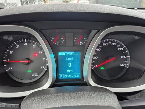 Used 2017 Chevrolet Equinox LT image 12