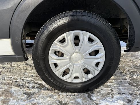 Used 2018 Ford Transit 350 XL image 23