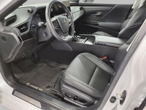 Used 2023 Lexus ES 250 w/ Premium Package AWD/4WD image 39