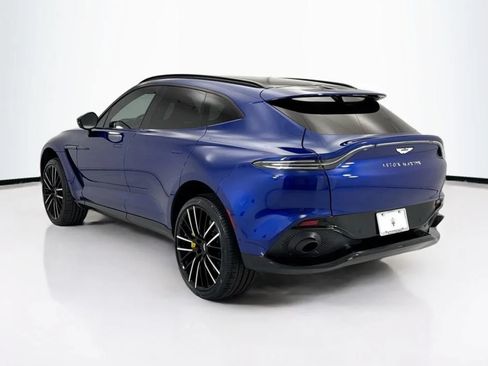 Used 2023 Aston Martin DBX AWD/4WD image 4
