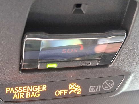 Certified 2025 Toyota Crown Platinum image 28