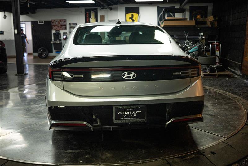 Used 2024 Hyundai Sonata SEL FWD image 6