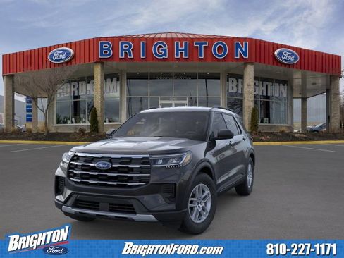 Used 2026 Ford Explorer Active image 4
