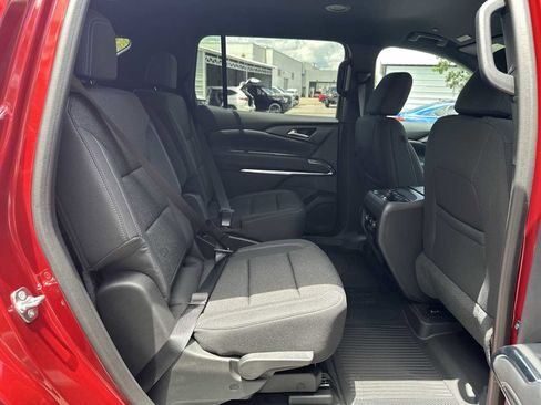 New 2026 Chevrolet Traverse LT w/ Driver Confidence Package image 18