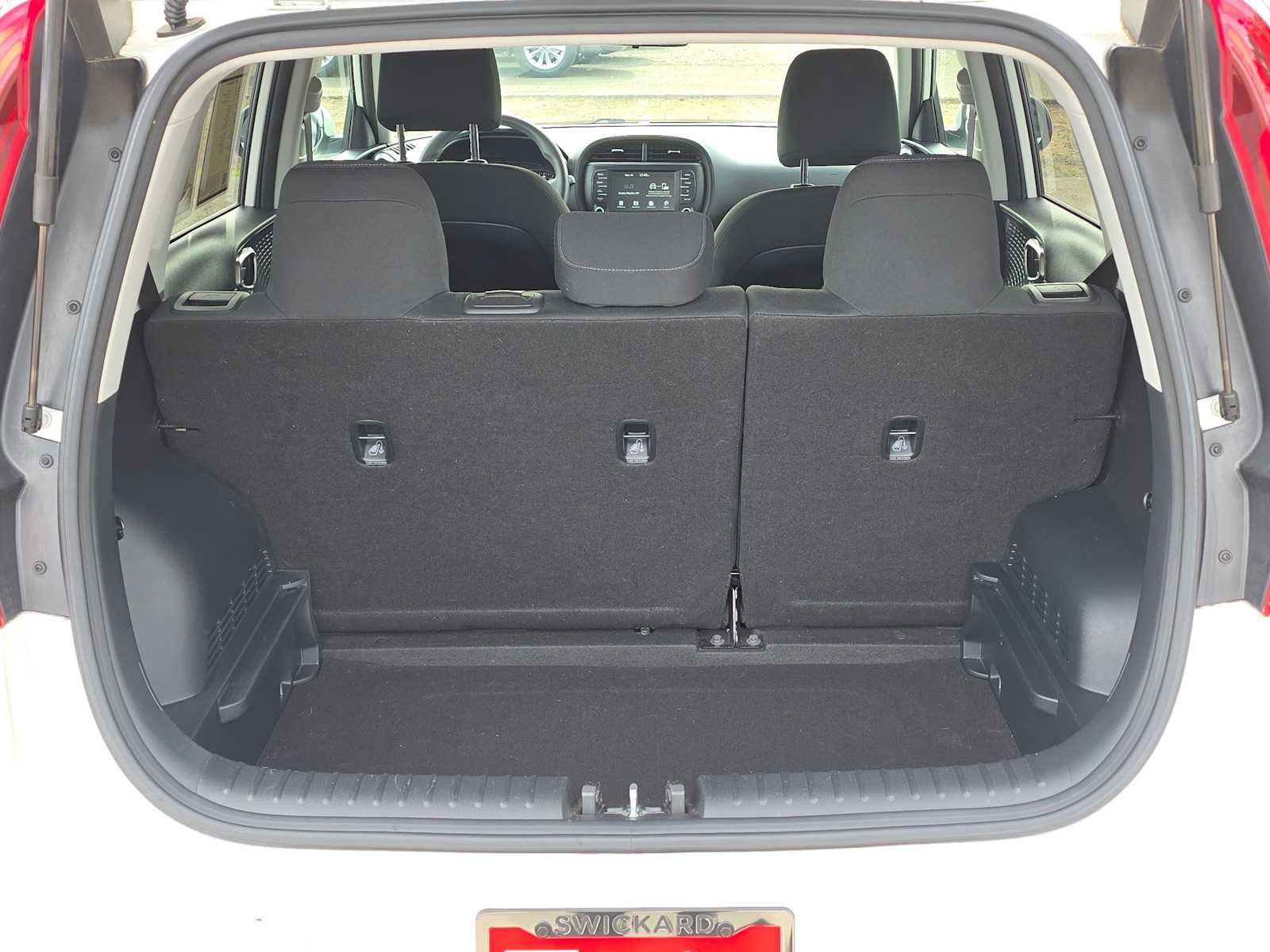 Used 2021 Kia Soul S FWD image 14