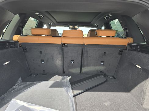 New 2026 BMW X5 xDrive40i w/ Executive Package image 7