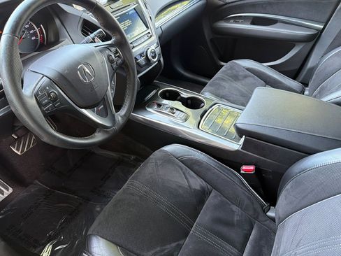 Used 2019 Acura MDX A-Spec image 11