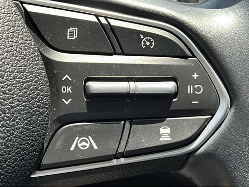 Certified 2021 Hyundai Santa Fe SEL Premium AWD/4WD image 33
