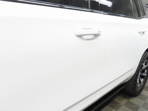 Used 2025 GMC Yukon AT4 Ultimate image 38