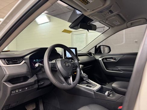 Used 2024 Toyota RAV4 XLE w/ Weather Package AWD/4WD image 12