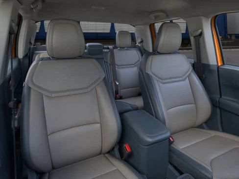 New 2026 Ford Maverick Lariat image 9