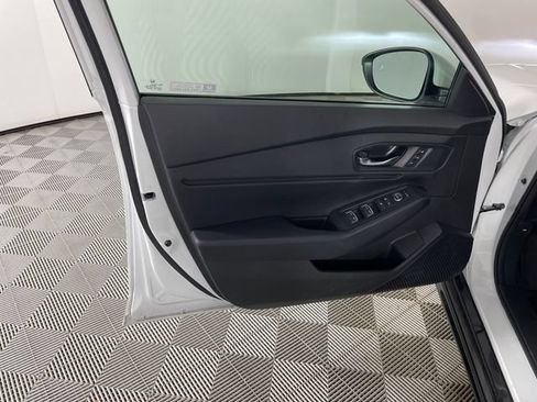 Used 2023 Honda Accord EX-L image 11