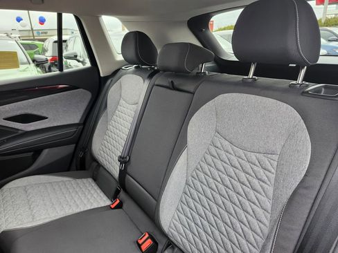 Certified 2025 Volkswagen Tiguan S AWD/4WD image 13