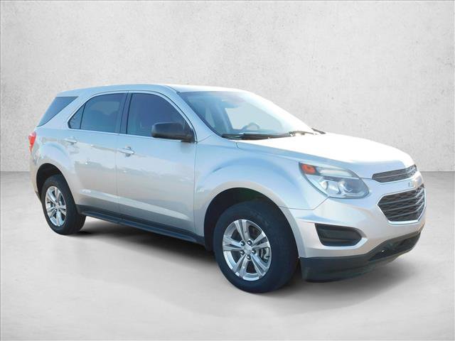 Used 2017 Chevrolet Equinox LS FWD image 3