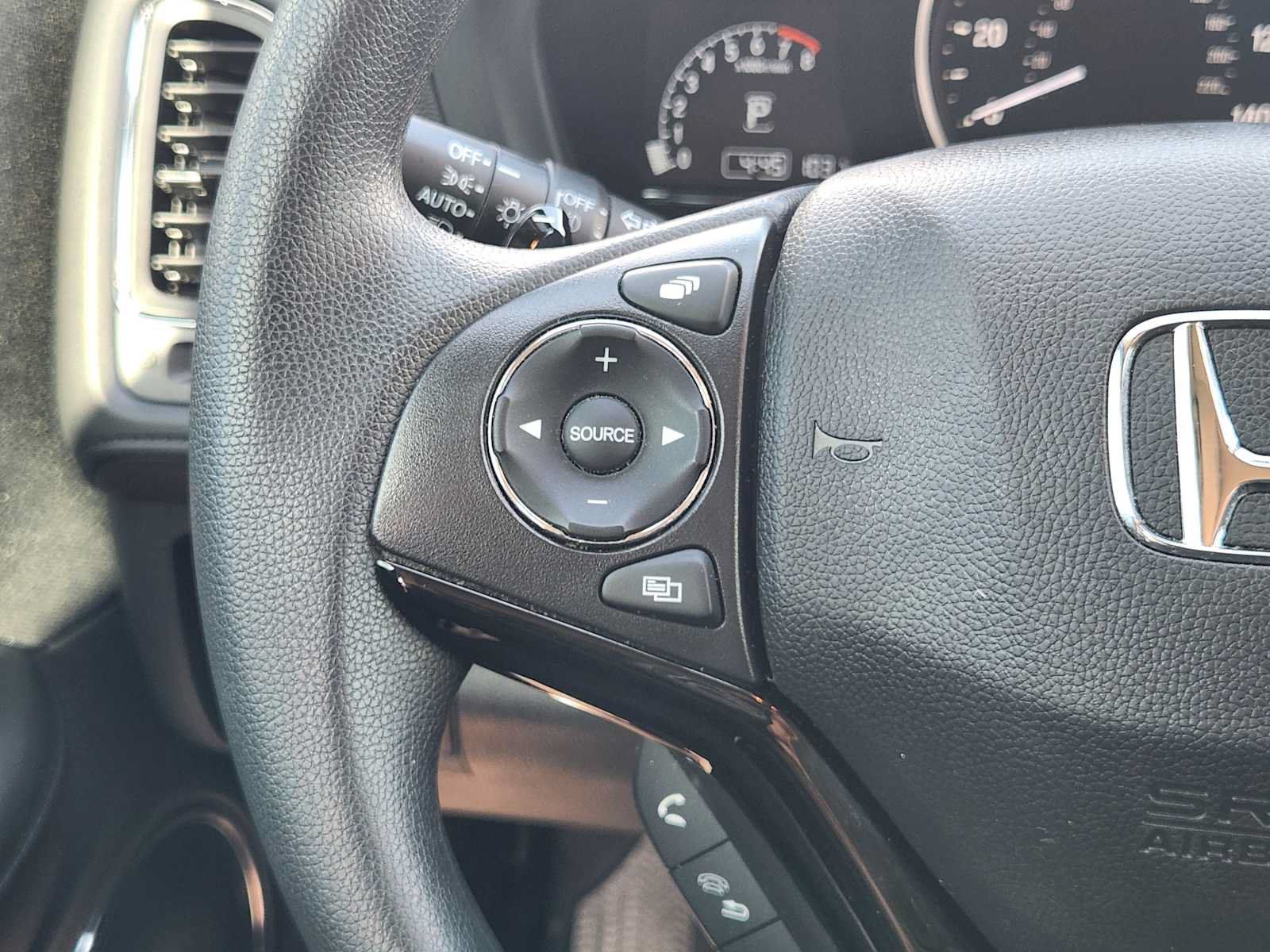 Used 2022 Honda HR-V EX image 27