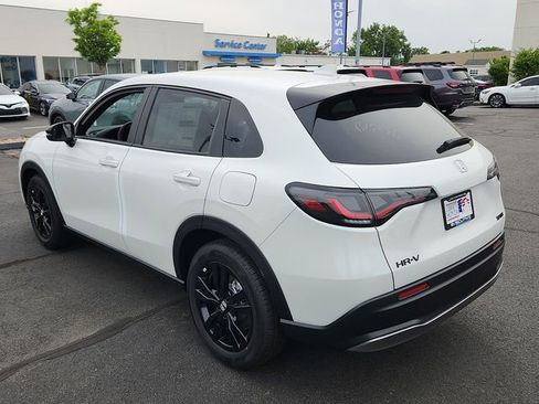 New 2026 Honda HR-V Sport image 4