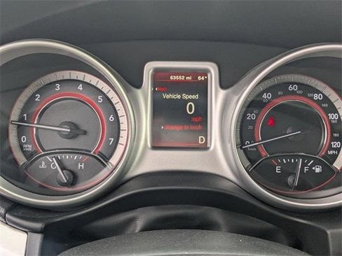 Used 2018 Dodge Journey SE w/ Blacktop Package image 24